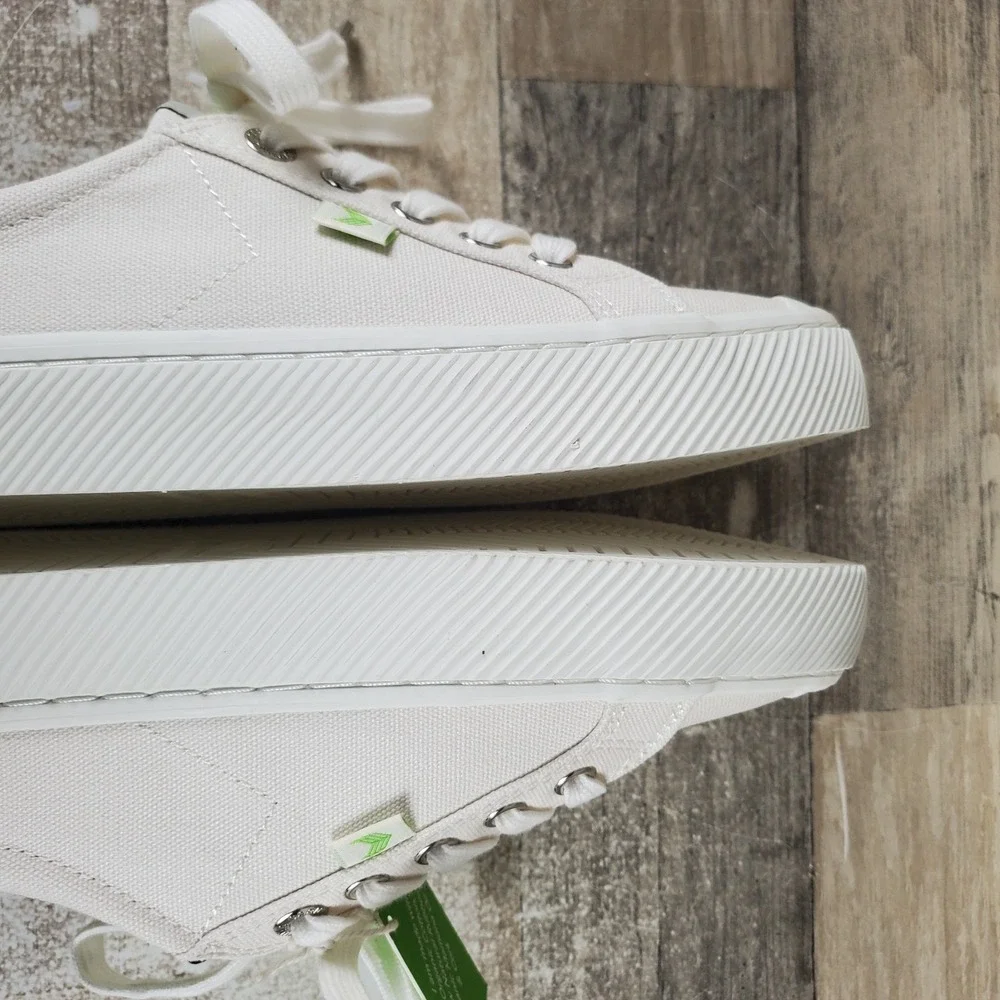 Cariuma OCA‎ Low Womens Shoes Sz 7 Skateboard Off White Canvas Lace Up Sneakers